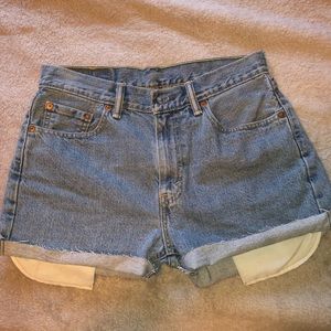 levi shorts